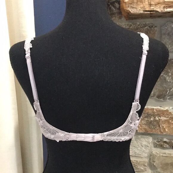Victoria's Secret Angels Women's Lace Bra, 32D, Grey - Picture 4 of 8
